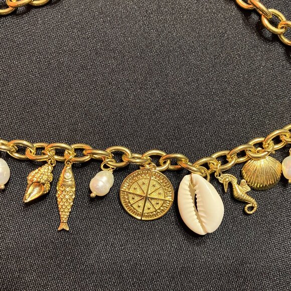 Stella Rose Ocean Themed Gold Tone Necklace - Picture 4 of 4